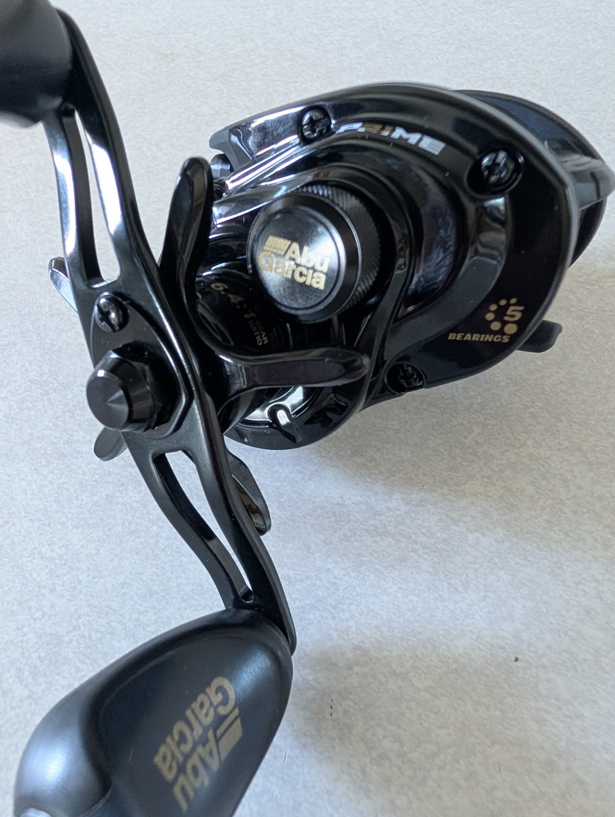 Abu Garcia Prime 21 Black Left Hand Low Profile Baitcasting Reel. PRIMEBLP-L