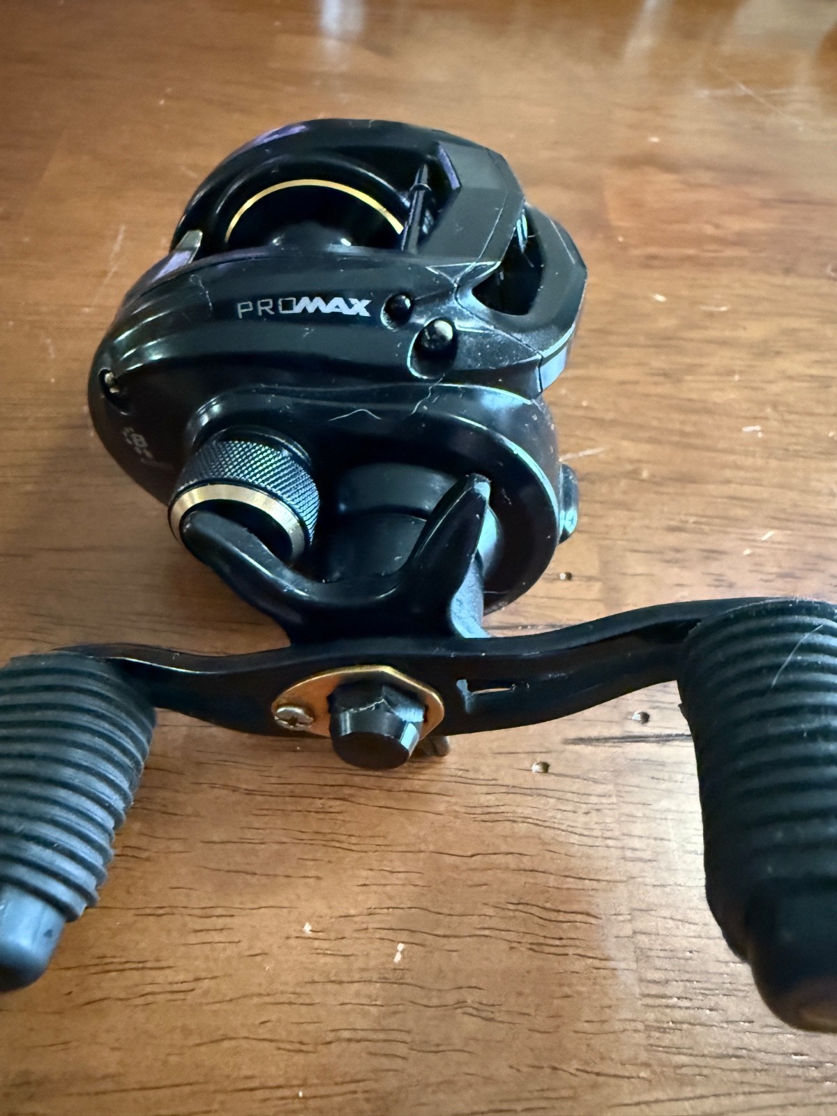 Abu Garcia ProMax Right Hand Baitcast Fishing Reel 7.1:1 Black