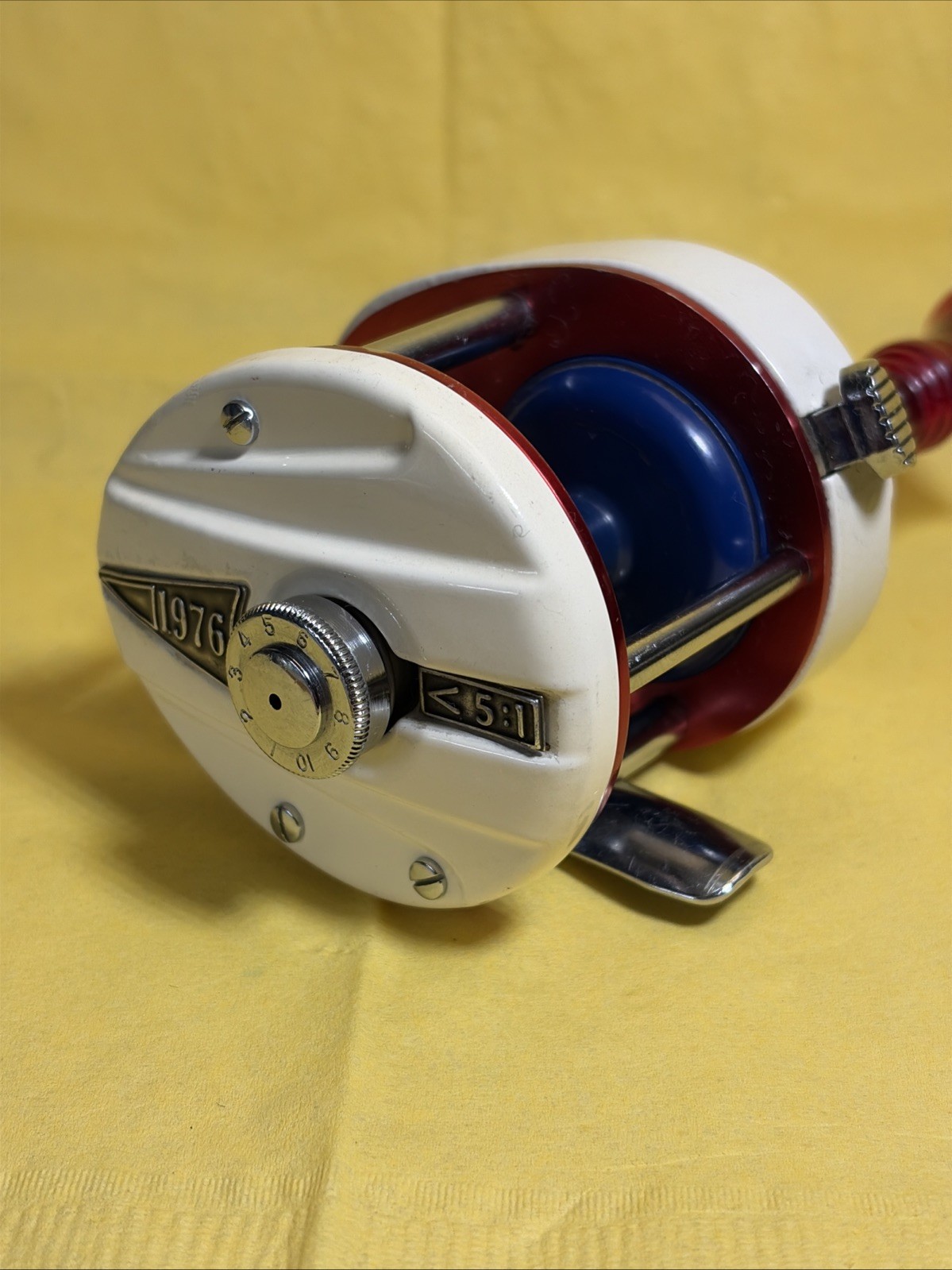 Shakespeare Bicentennial 1976 Baitcaster w/ All Metal Decals USA Made Very Nice!