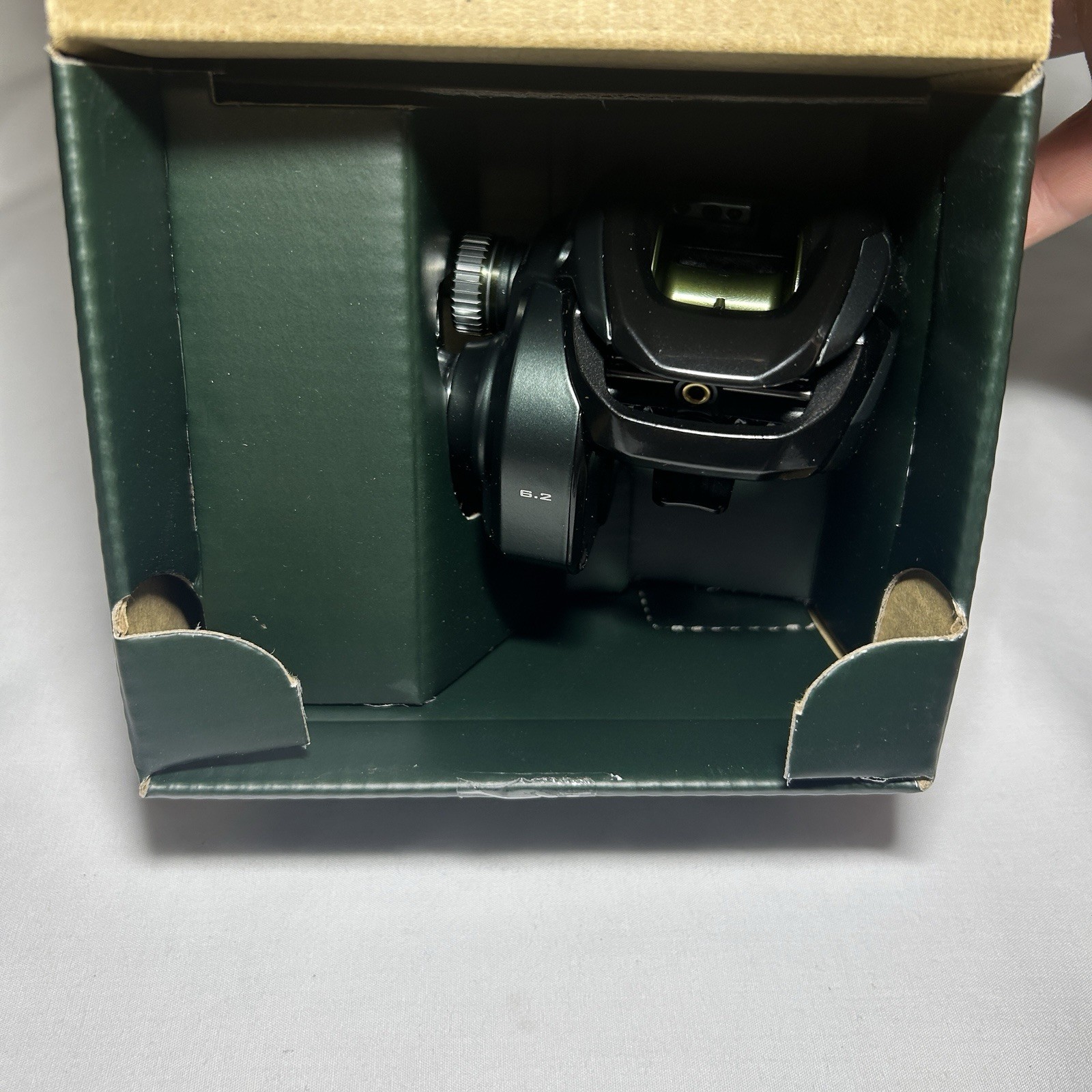 Shimano Curado 200 M Baitcast Reel CU200M Low Profile Reels
