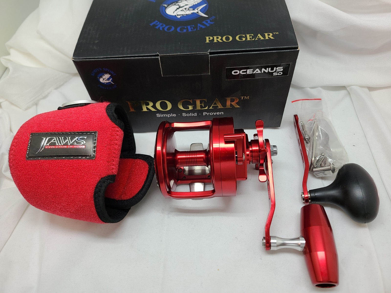 PRO GEAR Oceanus SD35 Pro Gear SD 35 Best Star Drag reel Red RH Limited on Hand