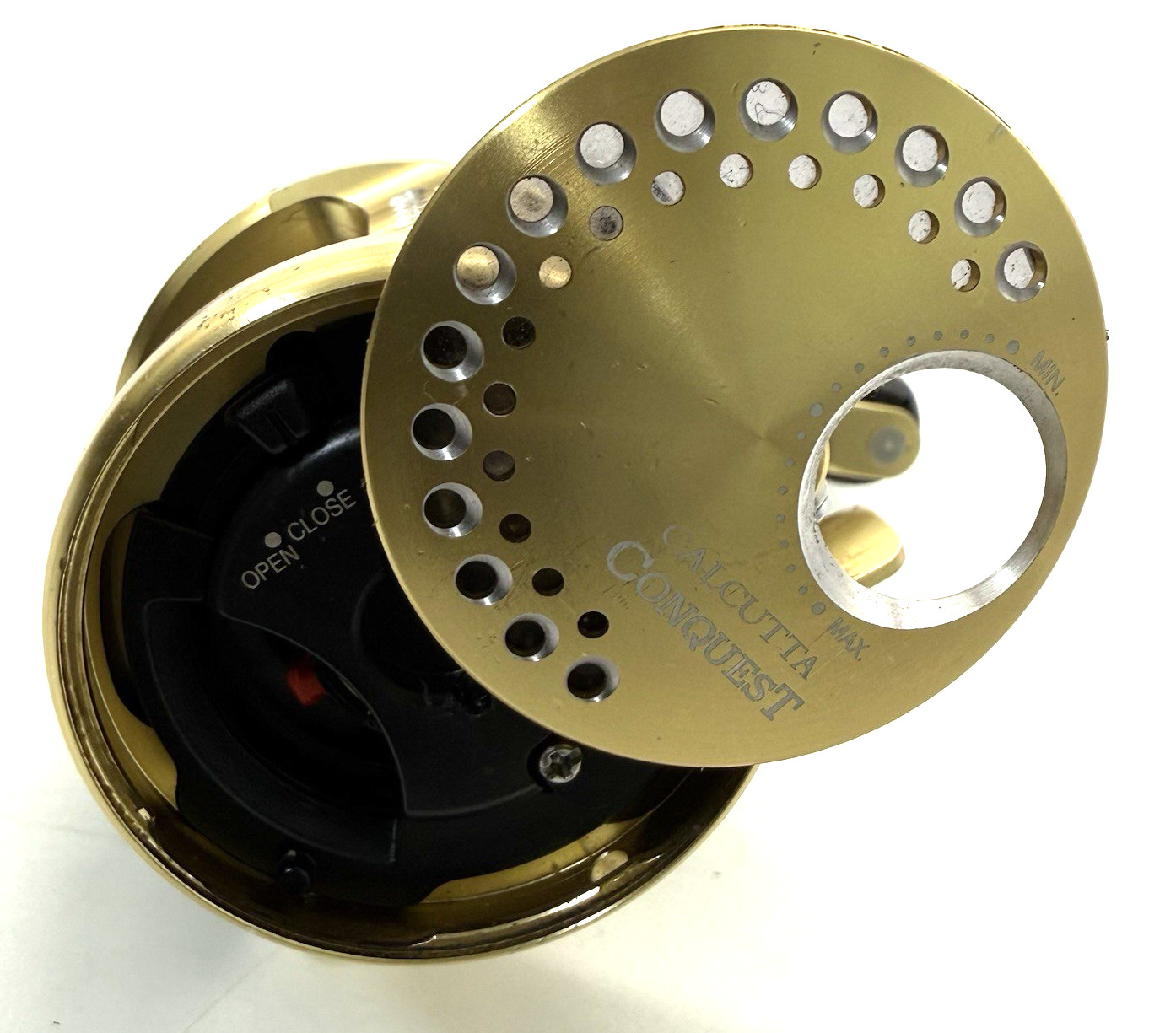 Shimano 15 CALCUTTA CONQUEST 101HG Left Handed Bait Casting w/Box „Excellent+++“