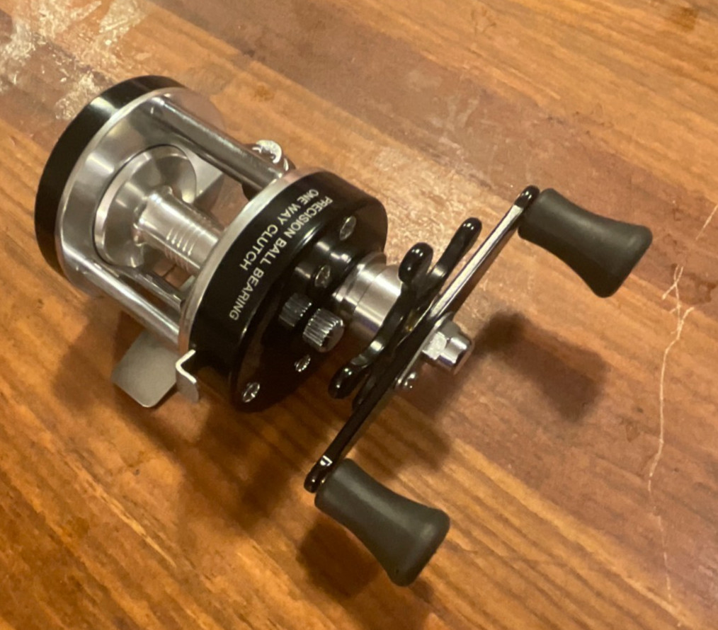 Ming Yang CL25 Black Baitcast Fishing Reel Crappie Sunfish 3.8:1 Gear Ratio