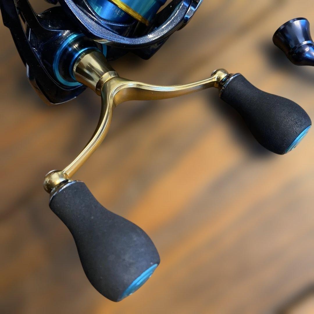 DAIWA Emeraldas MX 2508PE-H-DH Spinning Reel Double Handle Smooth Performance