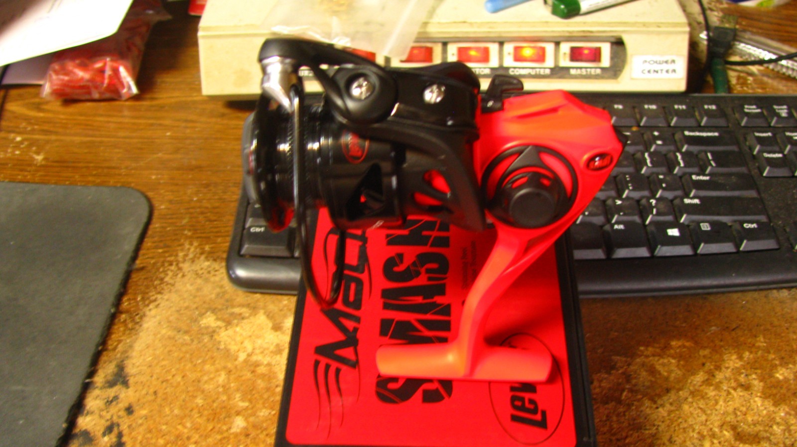 Lews Mach „smash“ spinning reel, nib, 8 bearings, MHS200, free shipping