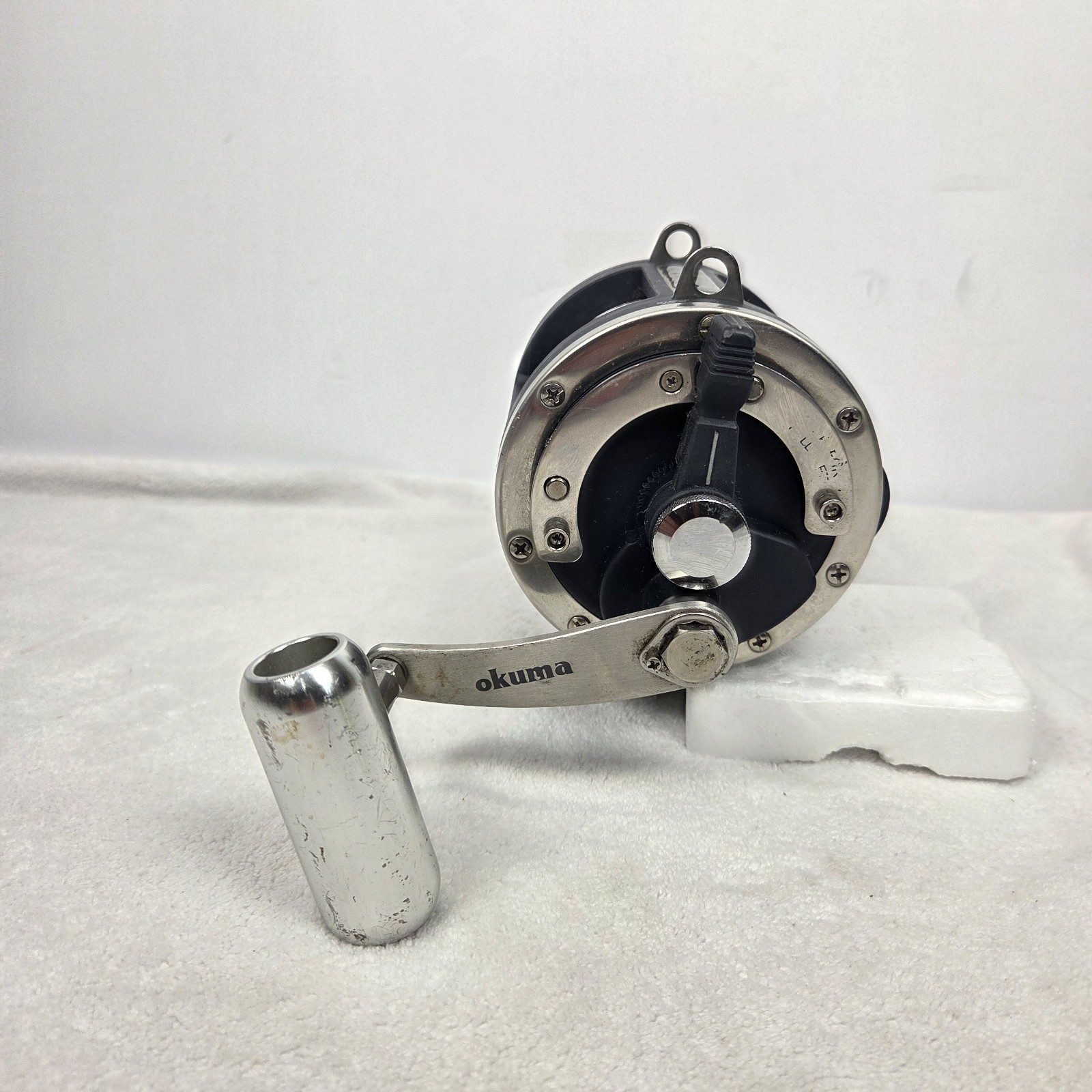 OKUMA Titus T50 Single-Speed Lever-Drag Fishing Reel Gear Ratio 3.1:1