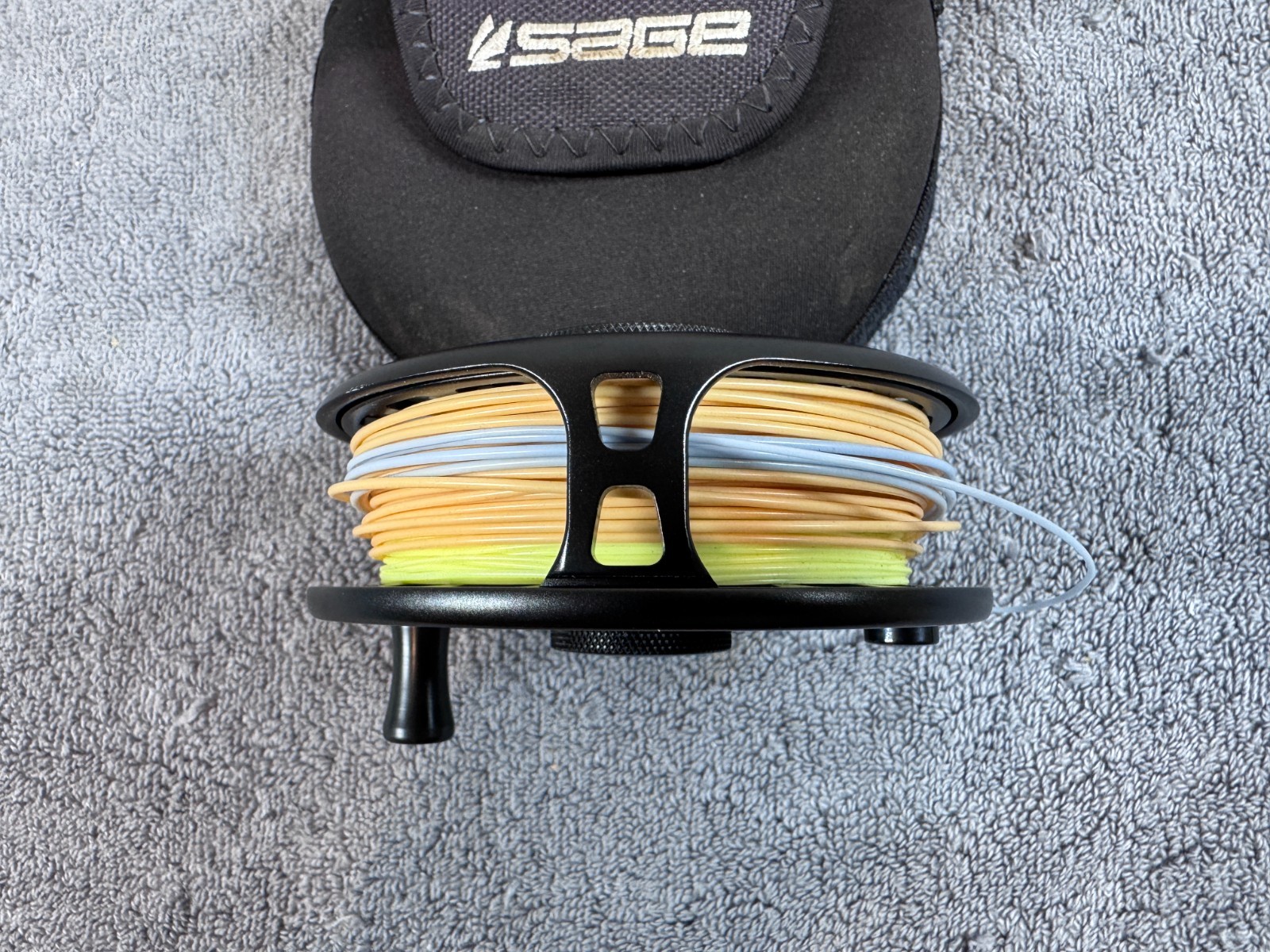 Pre-Owned Sage Enforcer 7/8 Fly Fishing Reel Granite with Pouch