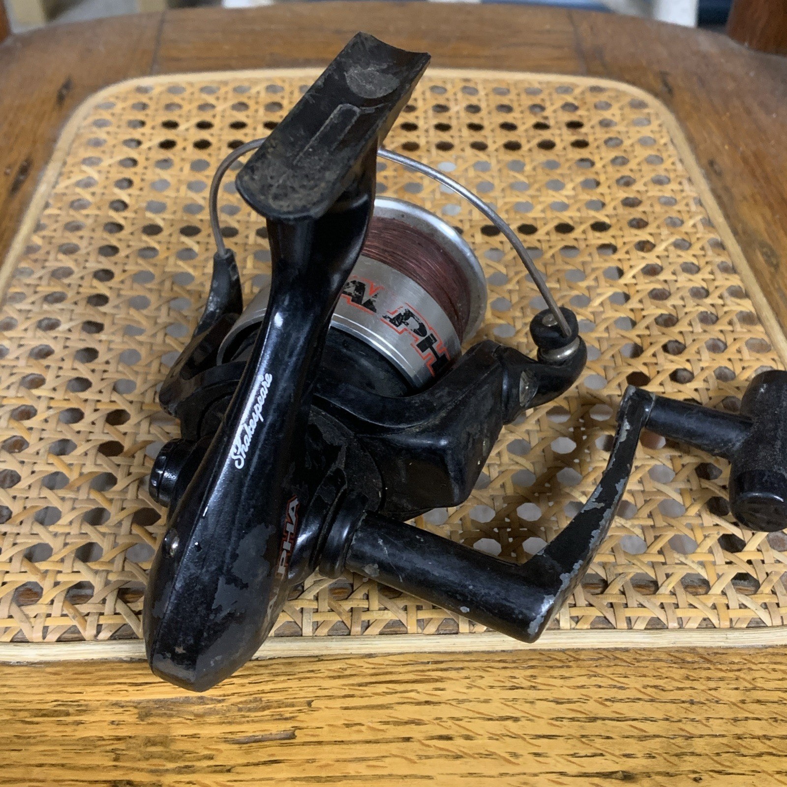 SHAKESPEARE ALPHA Spinning Reel, Vintage Fishing Tackle