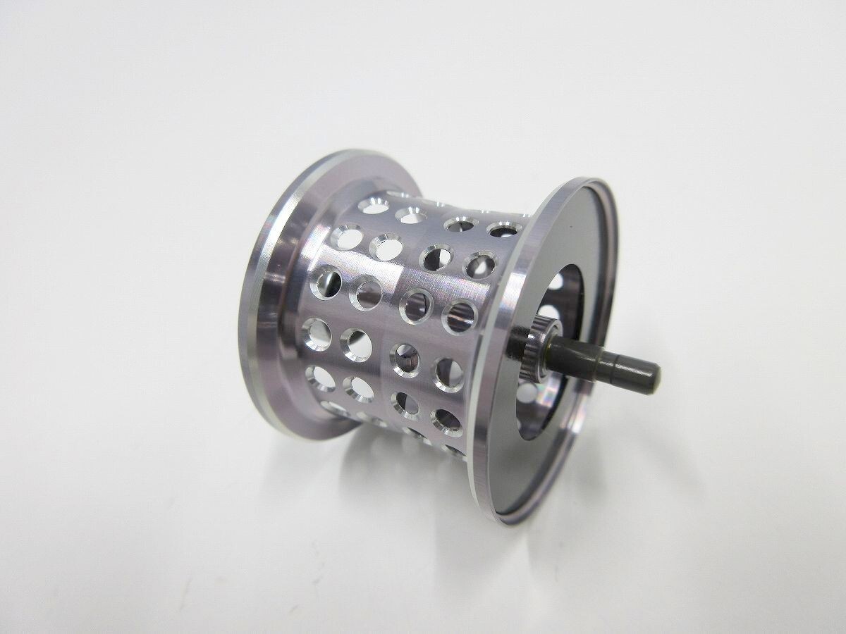 ABU REVO LTZ AE74 Spool / AU8604 / 52