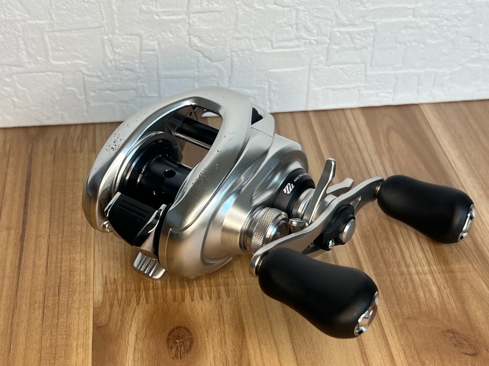 Shimano 16 Metanium MGL XG Right Baitcasting Reel 8.5:1 Very Good From Japan