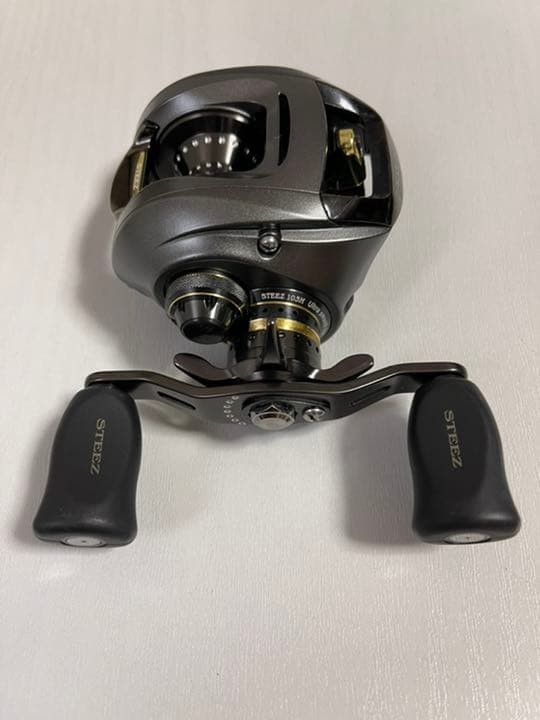 Daiwa Steez 103H Baitcasting Reel Hard to Find Used Black Bass Lake
