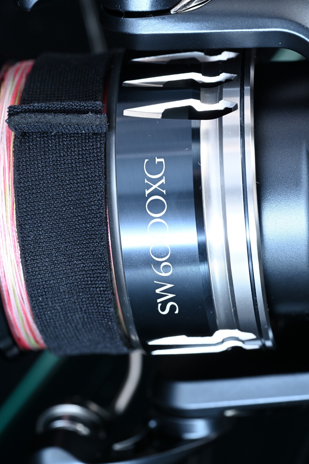 Shimano 20 Stradic SW 6000XG Spinning Reel [TOP MINT] Quick Shipping