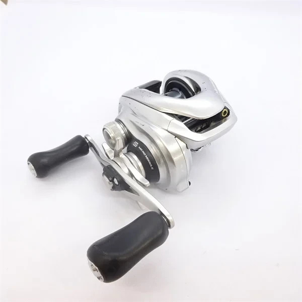 Shimano 16 Metanium MGL Right Baitcasting Reel SVS Infinity Braking System Japan
