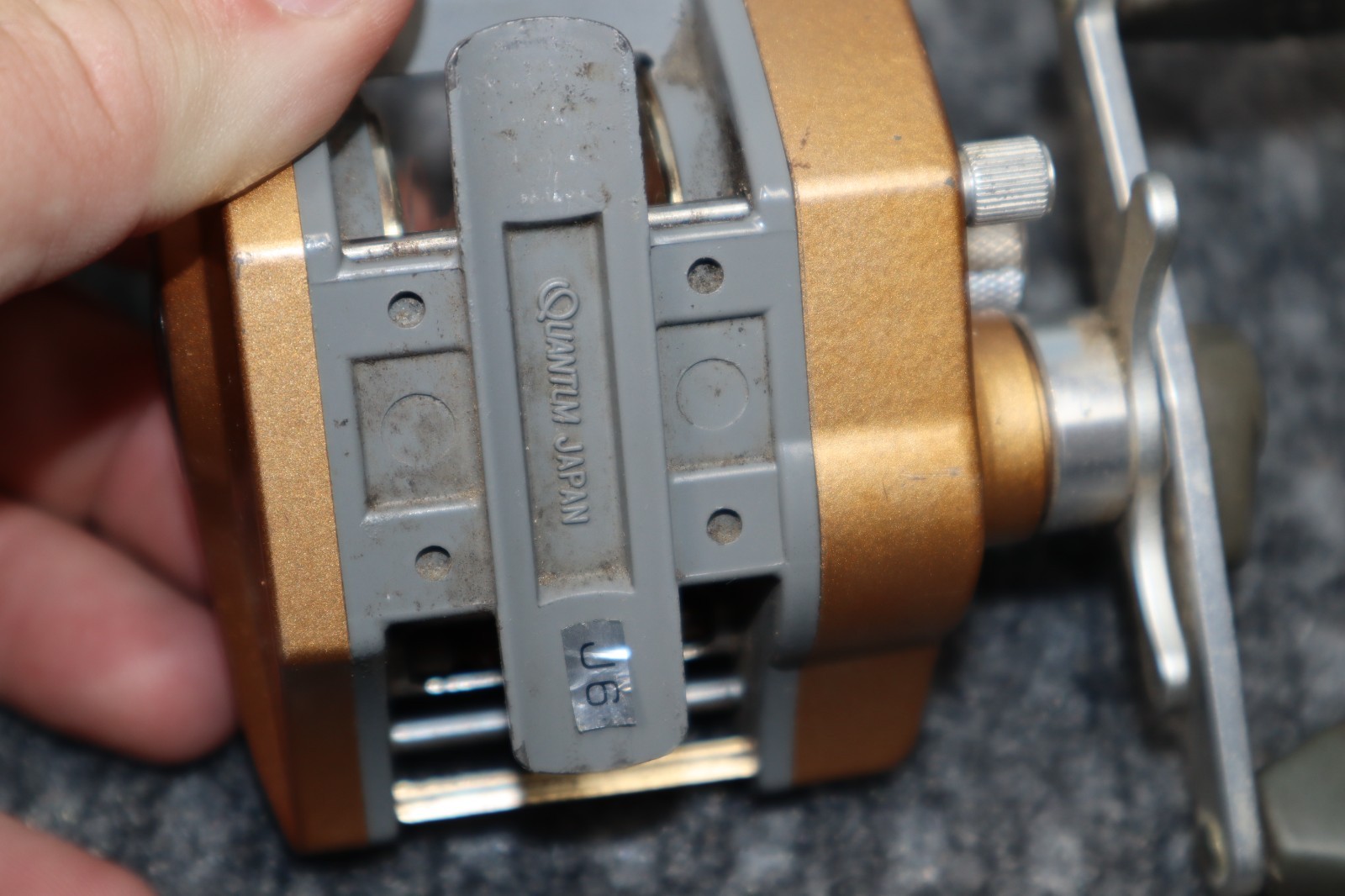 Quantum 1310 CP Bait Casting Reel Gold Gray Level Wind Working Condition