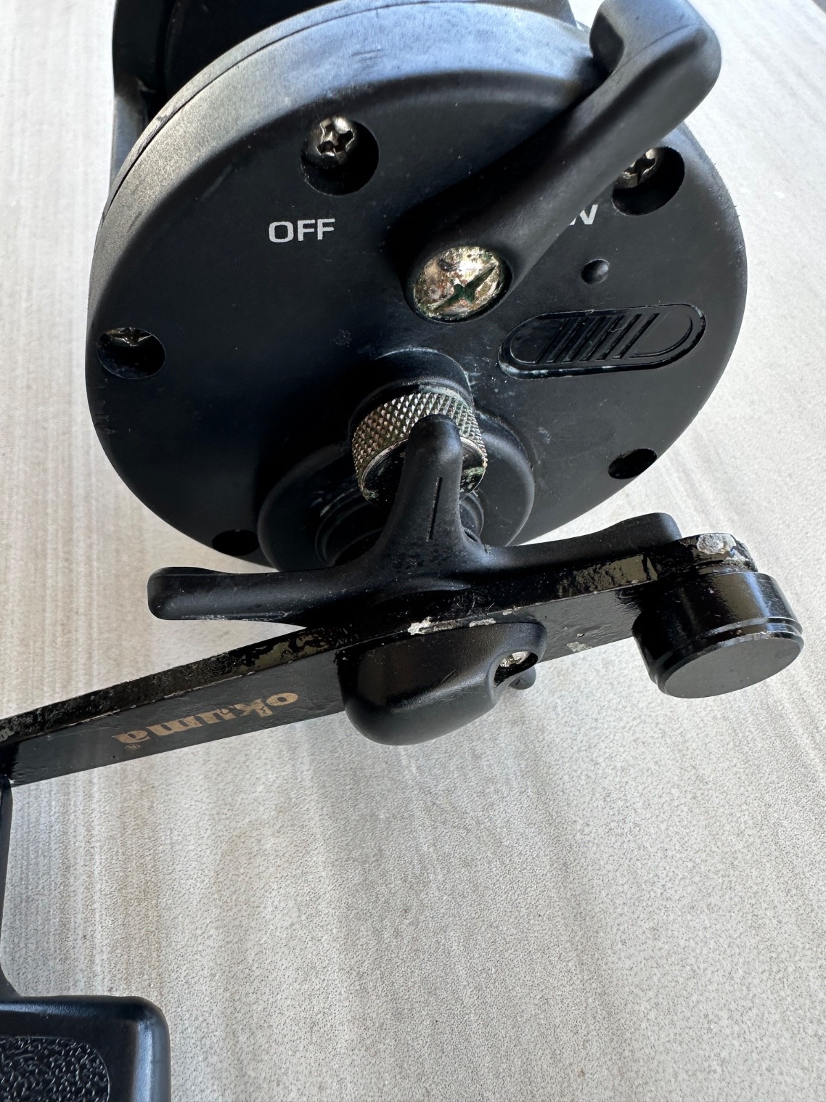 Okuma Classic CLX-450L Levelwind Conventional Reel 4:1 Fishing Reel