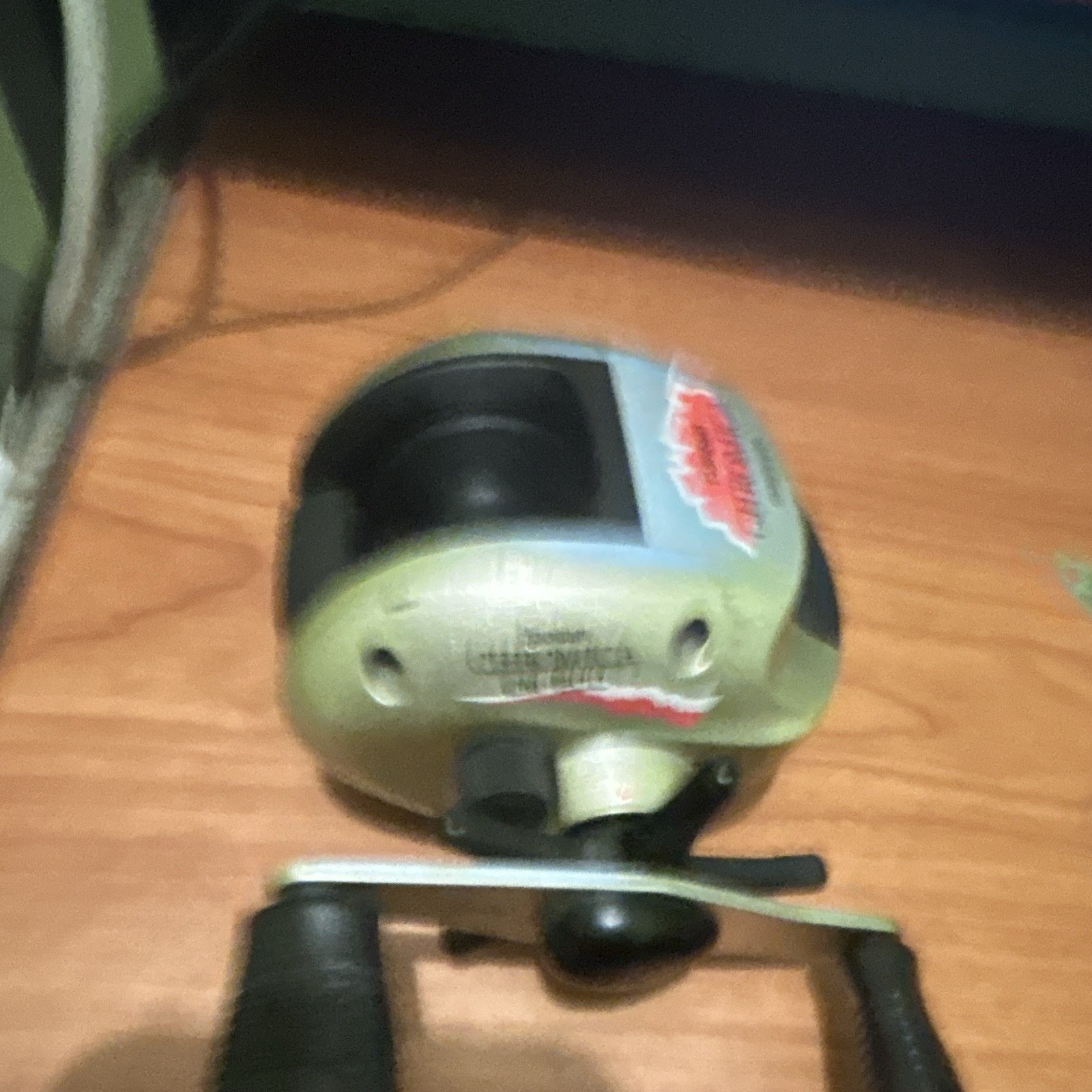 Shimano Bantam Chromica CM-200 200 Baitcast Reel RH 5.0:1 2BB 9lb Drag