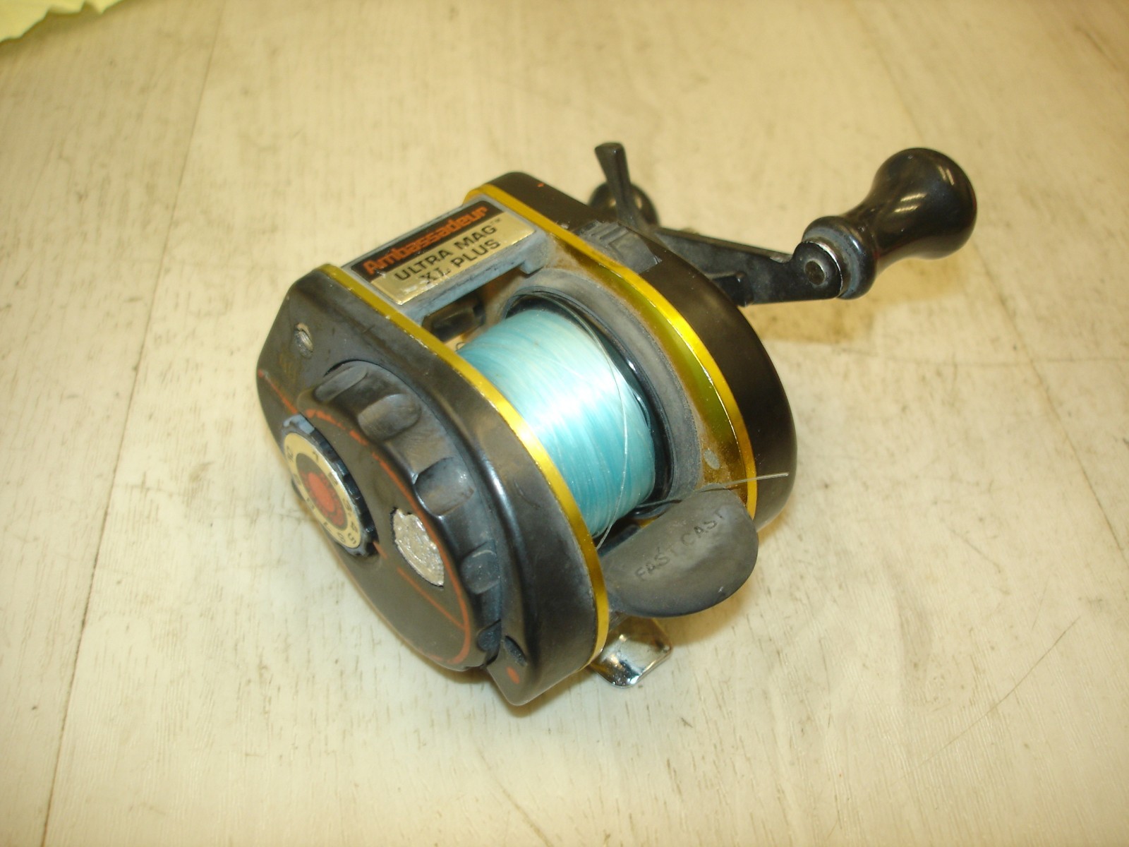 Vintage Abu Garcia Ambassadeur Ultra Mag XL Plus Fishing Baitcasting Reel