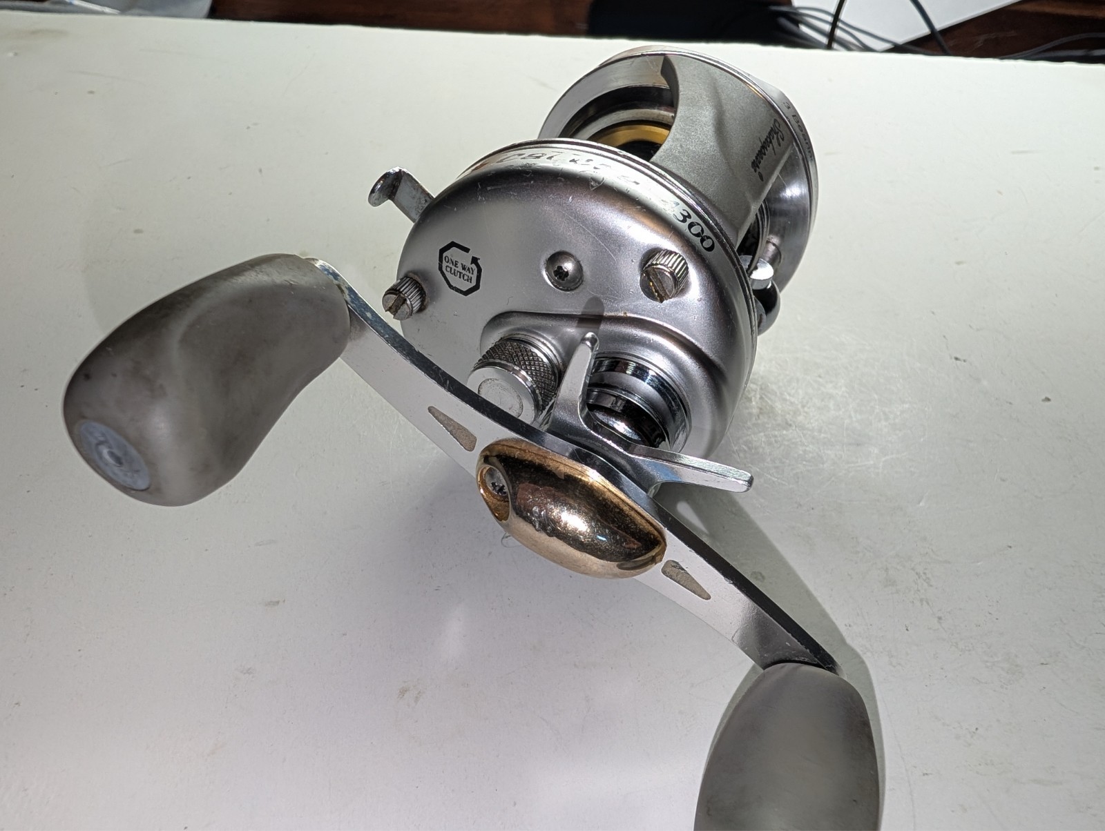 Shakespeare Cateva 4300 Baitcasting fishing Reel