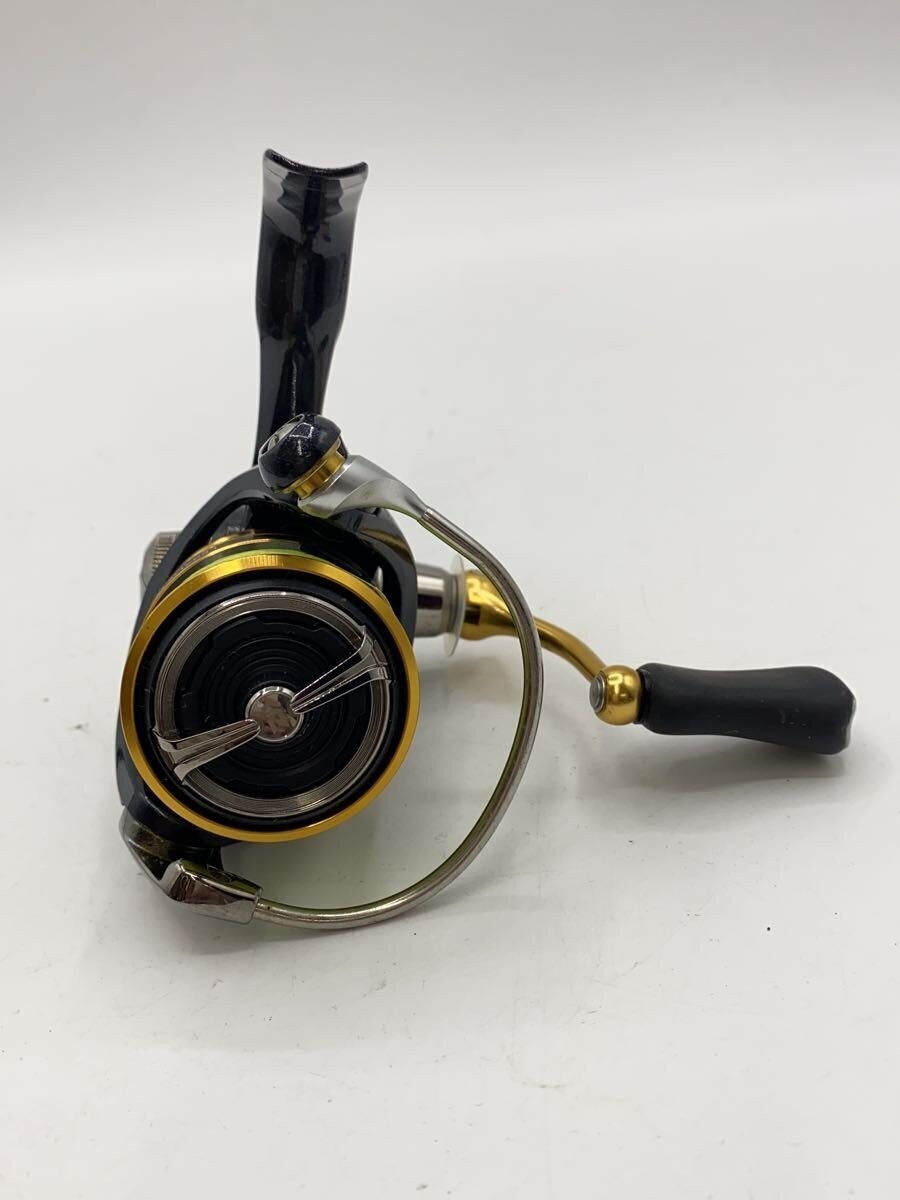 Daiwa 2000S-XH Reel, Fishing Gear, Used, 7.5in/11cm Width, Condition Fair