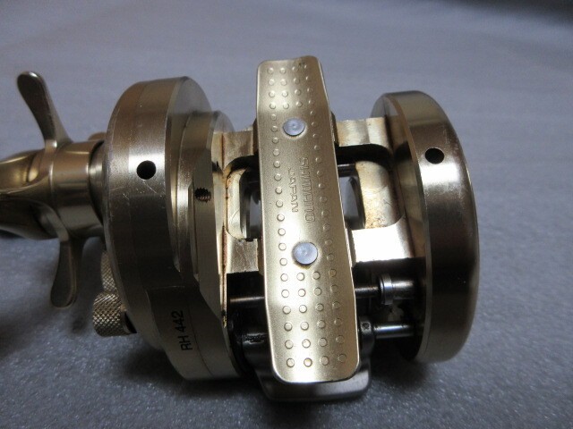 Shimano 01 Calcutta Conquest 100