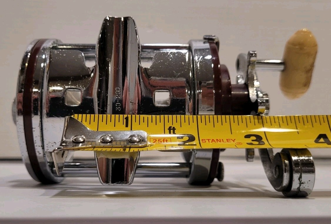 Vtg Penn Squidder No 140 Conventional Saltwater Fishing Reel Steel Ball Bearings