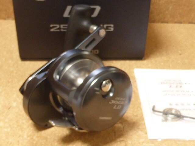 Shimano 24 OCEA JIGGER LD 2500HG Right Handed Saltwater Fishing Reel New in Box