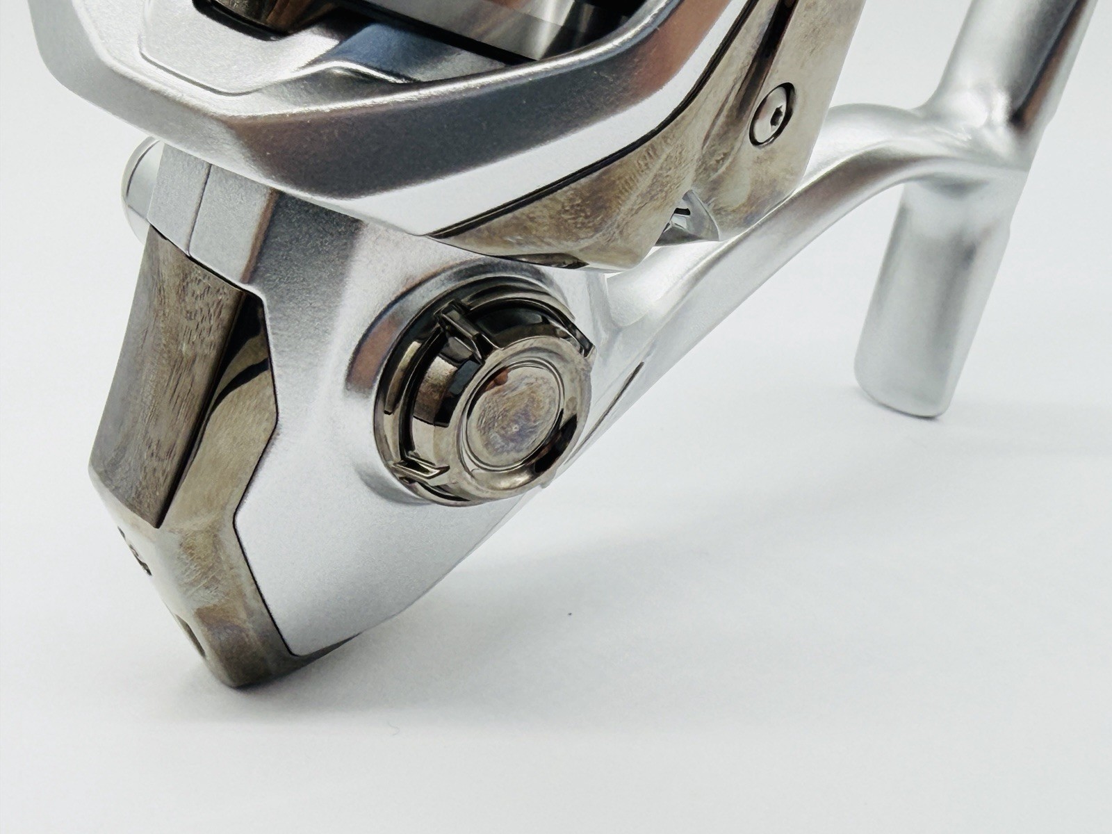 Mint Shimano 23 Stradic C3000XG 6.4:1 Versatile Spinning Reel JDM Box #546