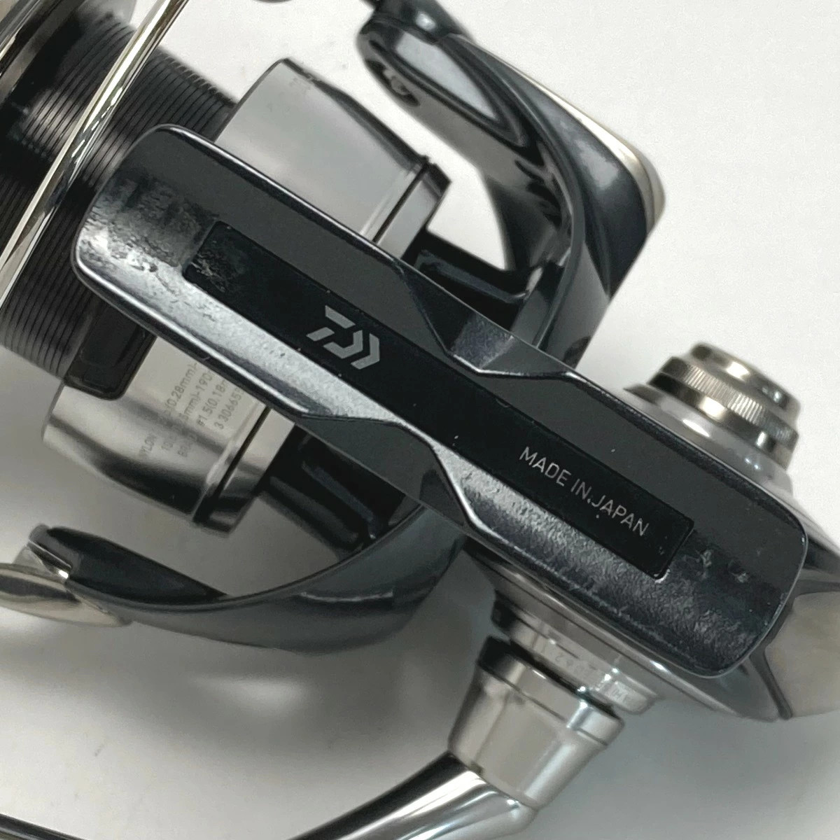 Daiwa Certate LT4000-CXH Spinning Reel 12kg Drag 235g B Grade Boxed
