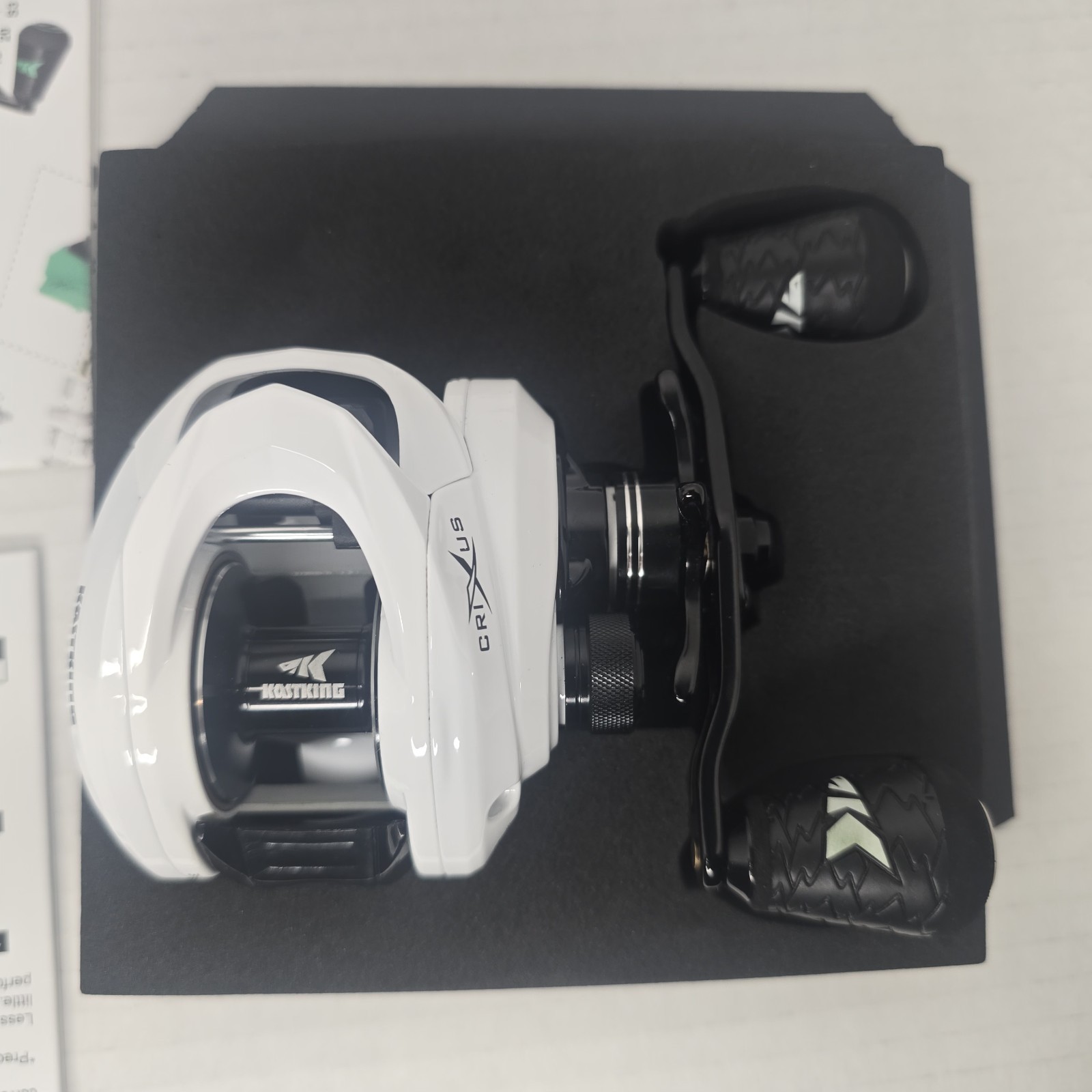 KastKing Crixus Baitcasting Reel 6.5:1 Gear Ratio Right Handed Glacier White Ope
