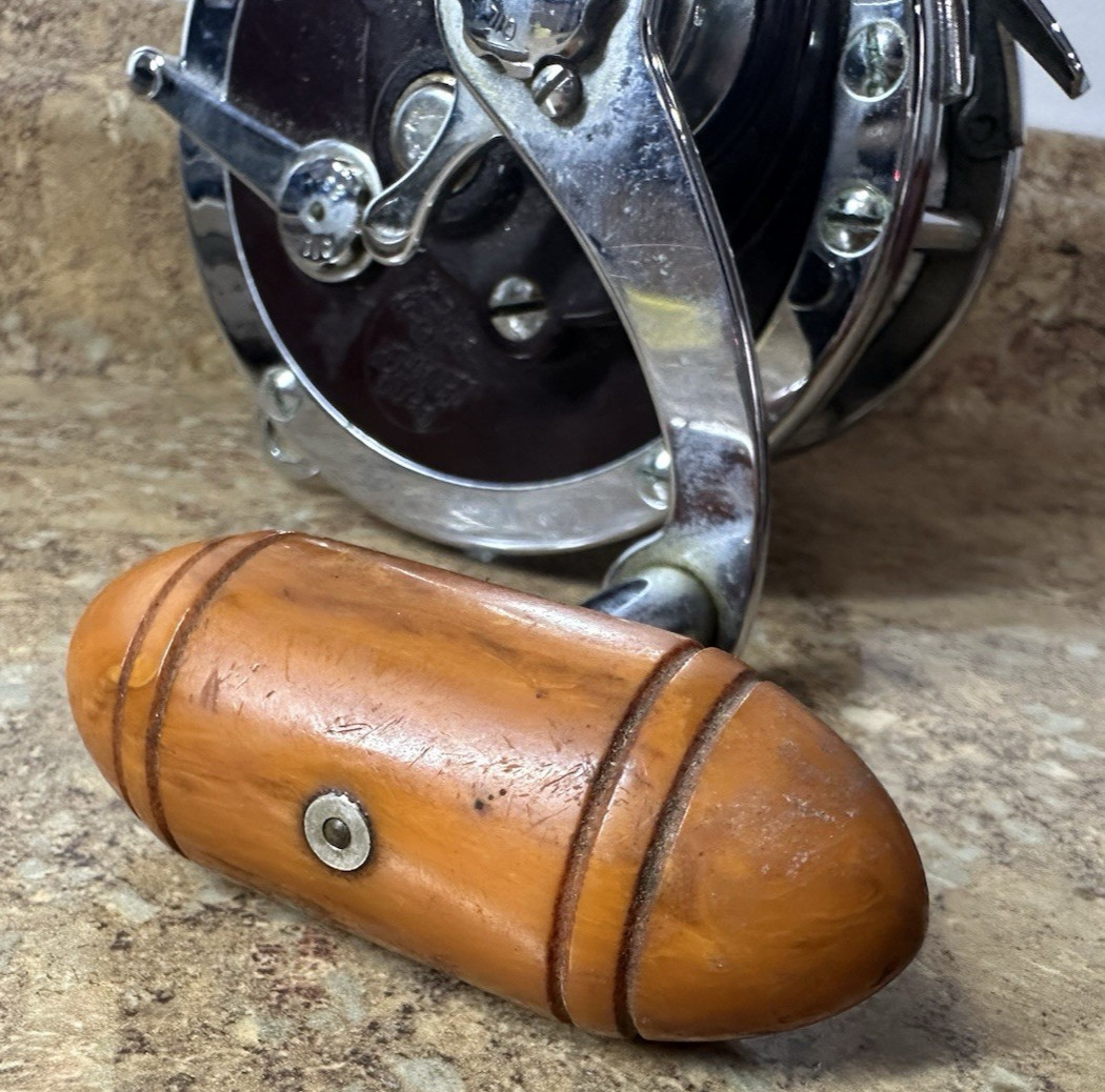 Penn Senator 114H Conventional Fishing Reel *Spooled* Preowned Free Shipping