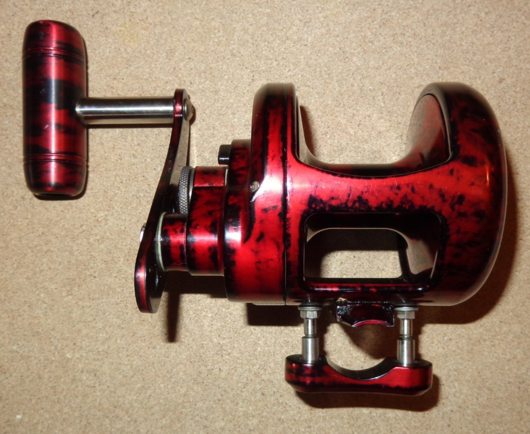 Limited Red Camo Accurate Boss Magnum 665H Single-Speed Lever-Drag Fishing Reel
