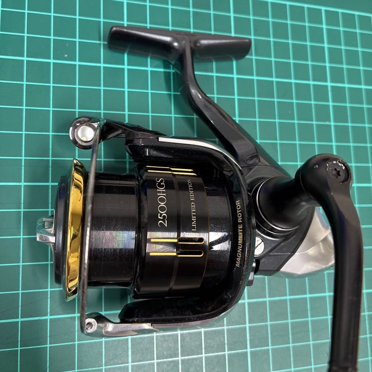 SHIMANO 13 Vanquish 2500HGS Limited Edition Spinning Reel JDM