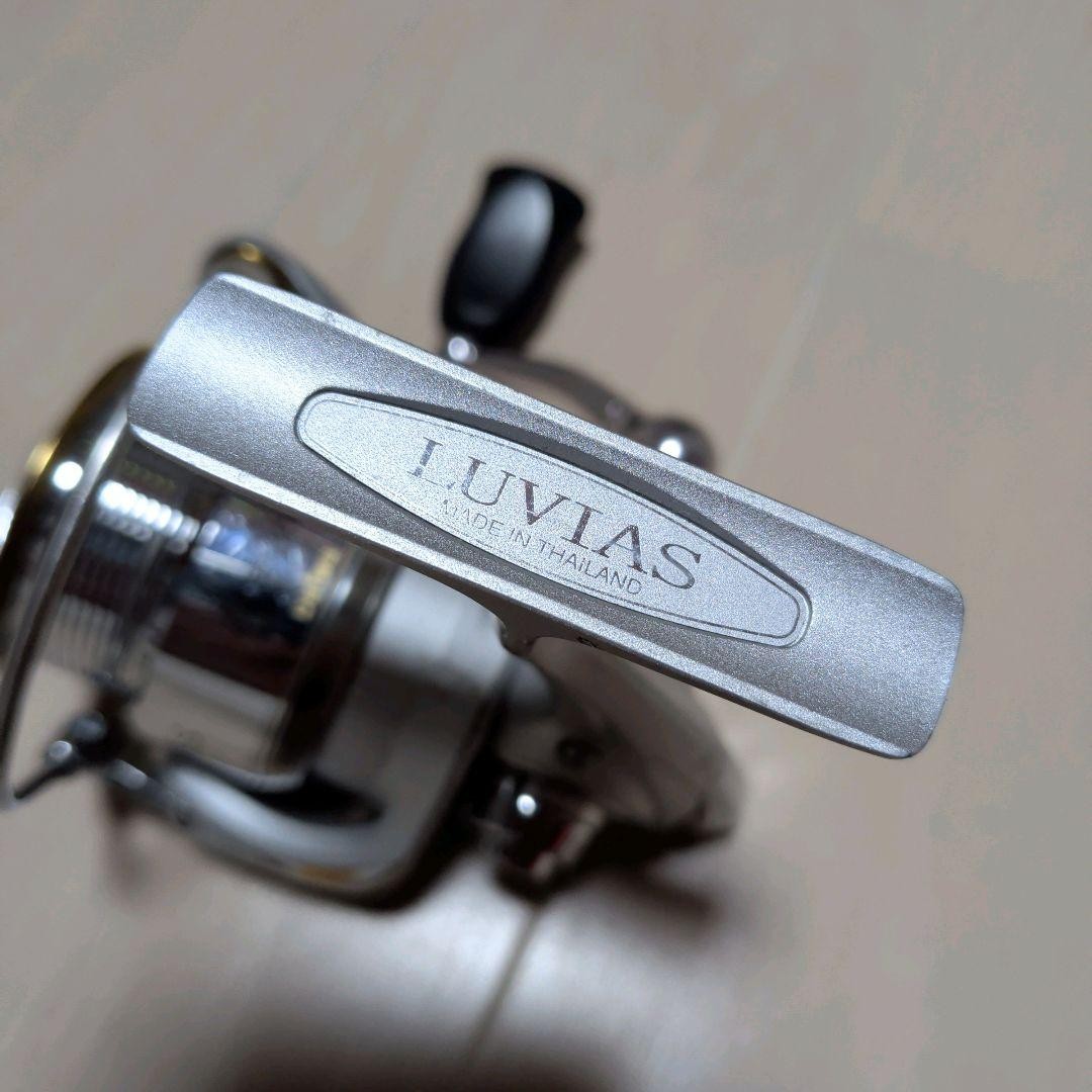 Daiwa 07 Luvias 2506 Spinning Reel Japan Authentic
