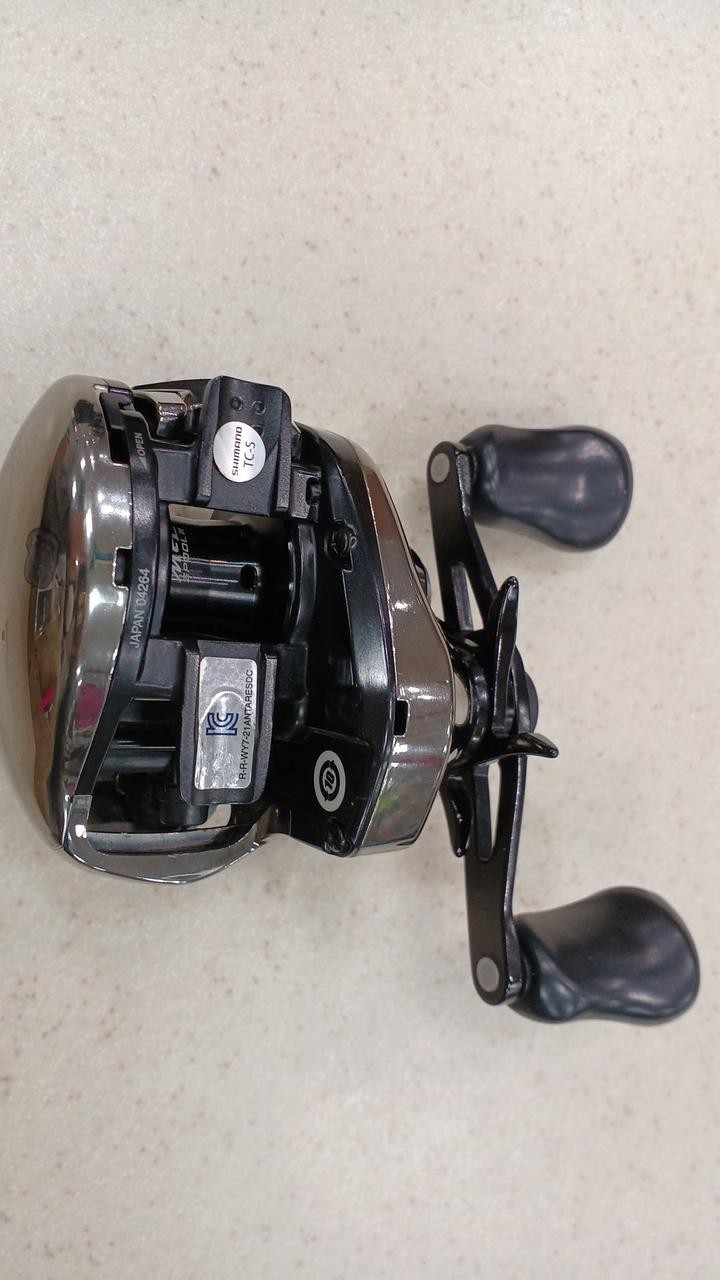 21 ANTARES DC Model Number 04264 SHIMANO