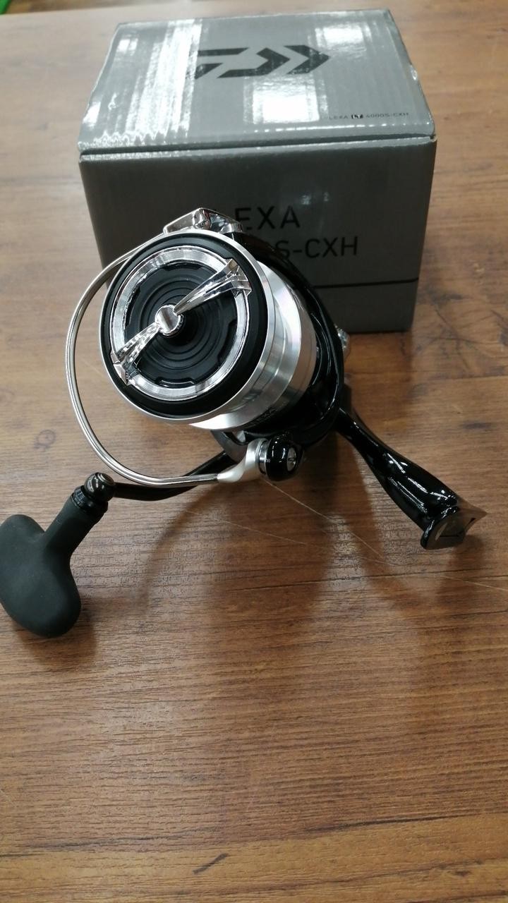 Daiwa Lexa 4000S-CXH Spinning Reel 6.2:1 Gear Ratio 12kg Drag 275g