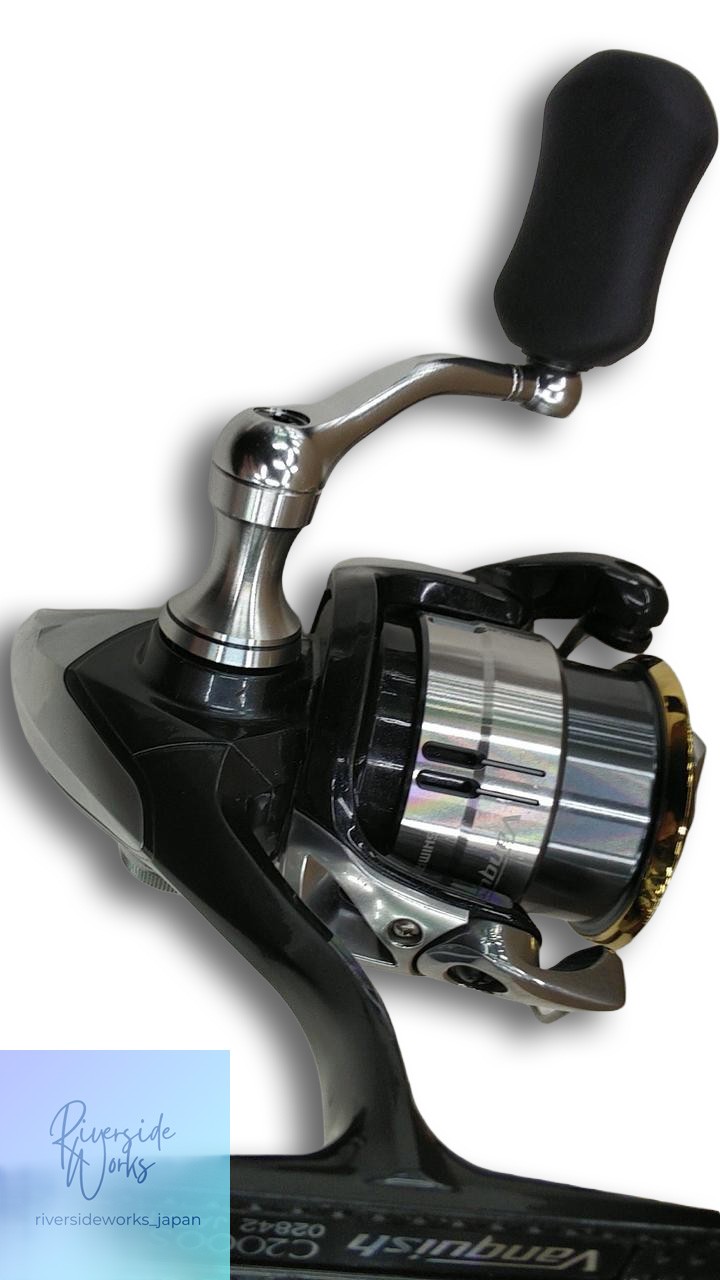 SHIMANO Spinning Reel 12 VANQUISH C2000S Lightweight Fishing Reel