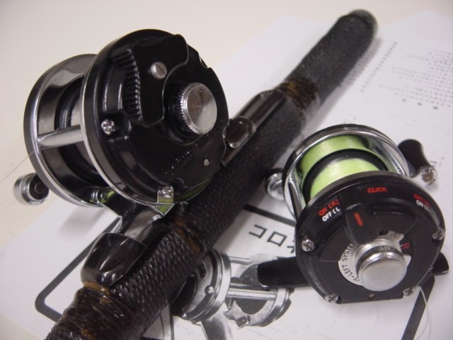 DAIWA CORONET-10 & ST-7RL Small Size Right Hand Crank Baitcasting Reels