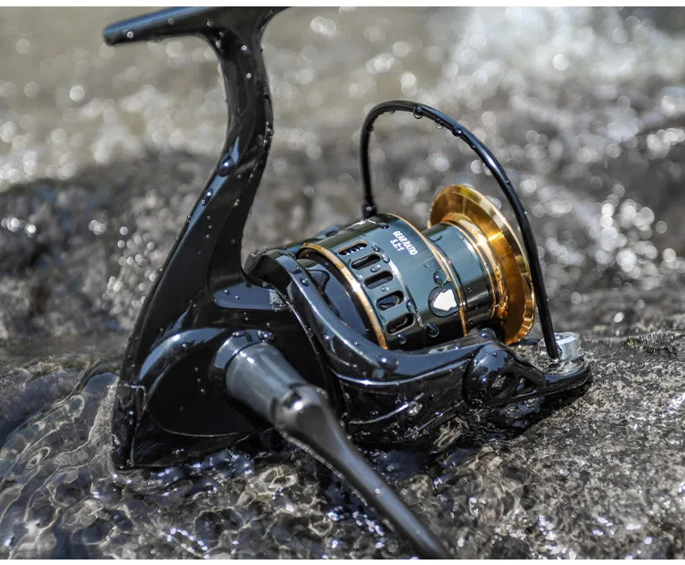 Fishing Reel HE500-7000 Max Drag 10kg Metal Spool Grip Spinning Reel
