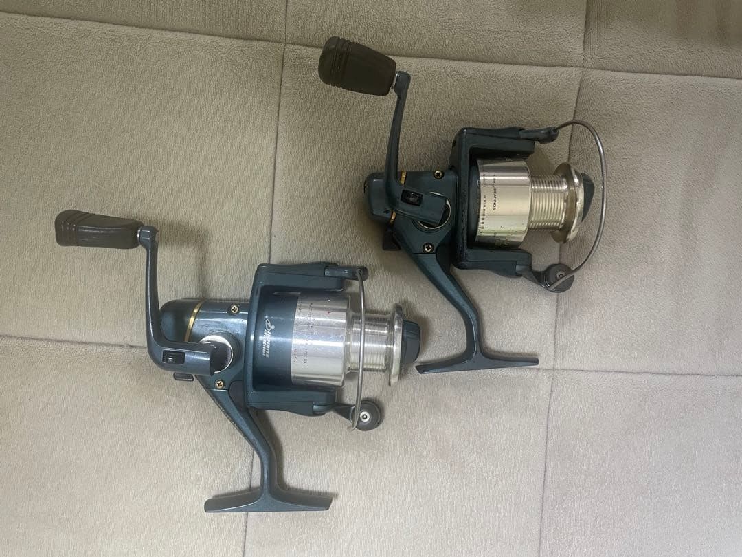 Team Daiwa-S 2500It Spinning Reel Set Of 2 Dark Gray