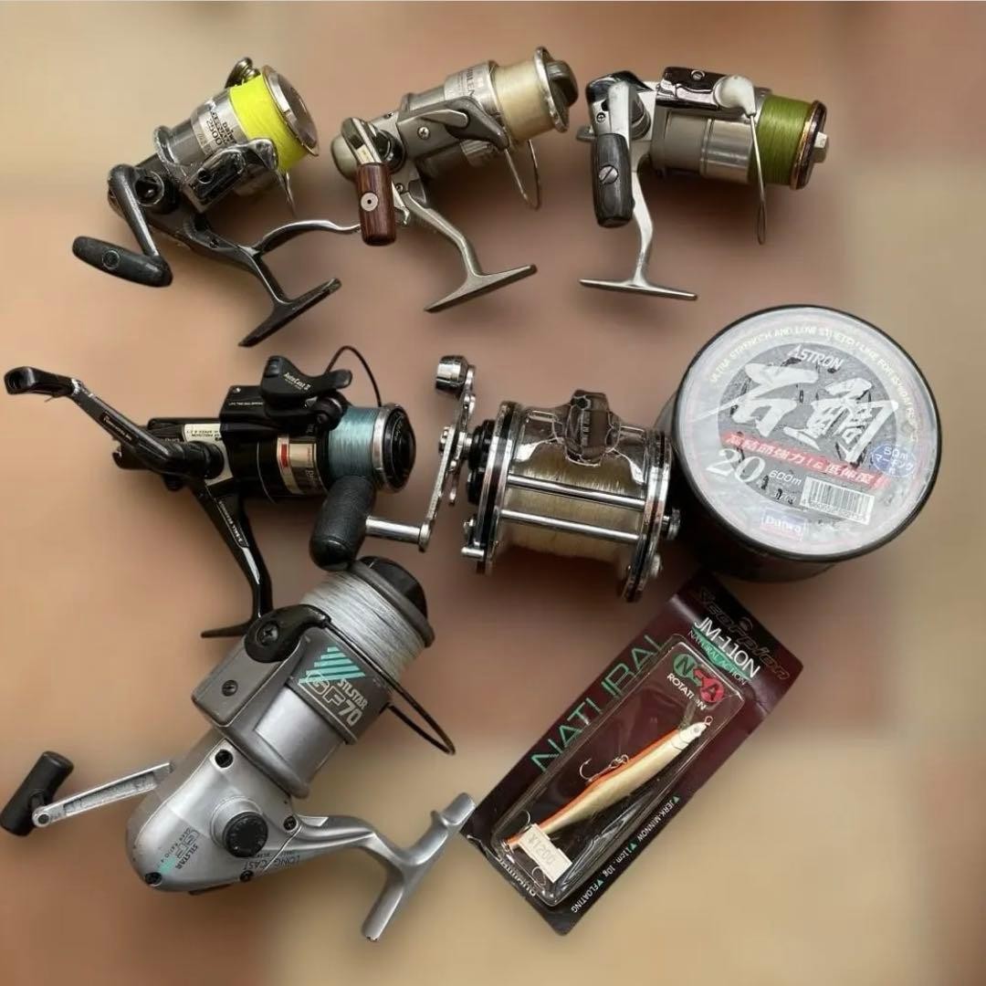 STELLA 3000 Spinning Reel Assorted Reels Bundle Sale