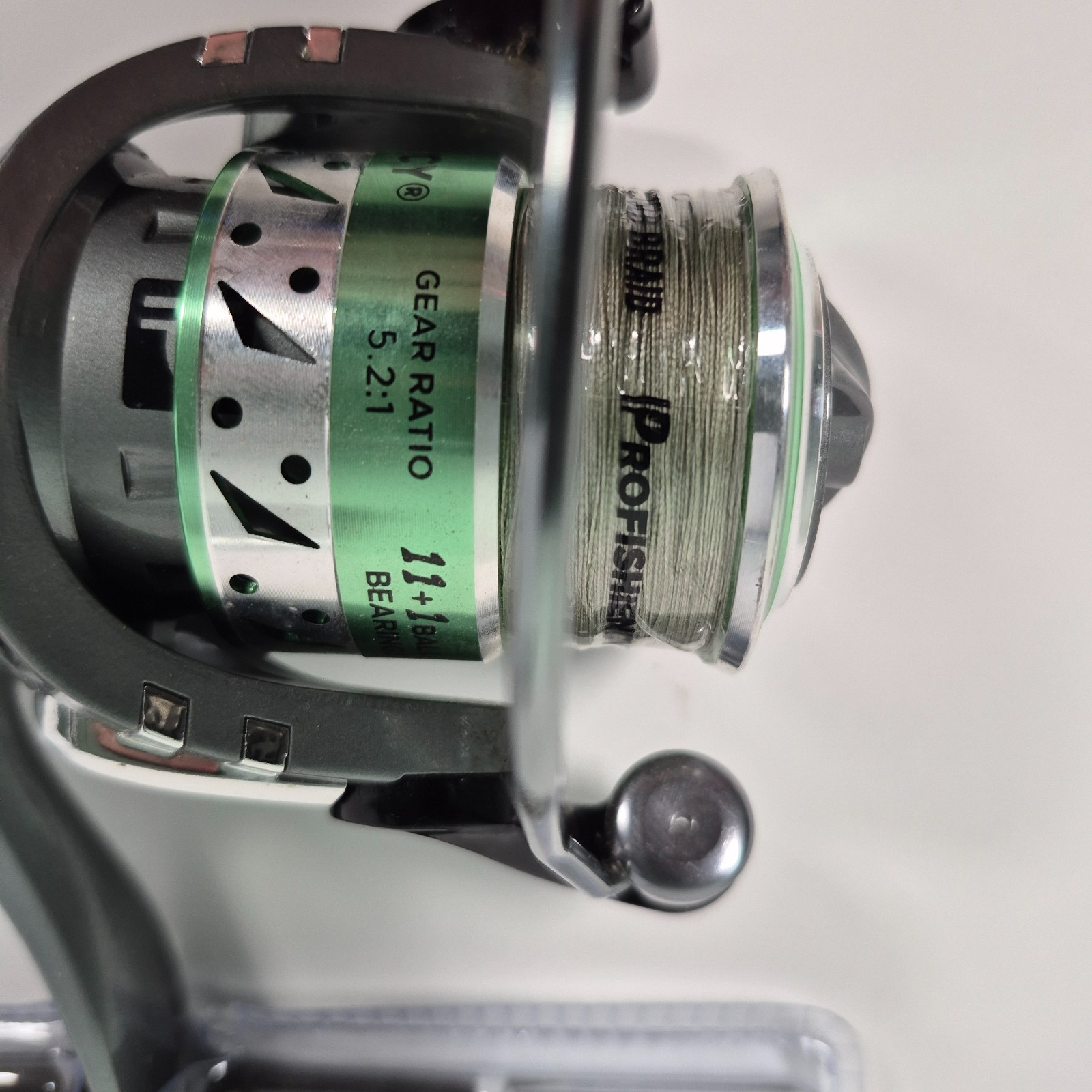 Profishiency PROSPINM3 Spinning Reel 3000 Size BRAND NEW – Line Included