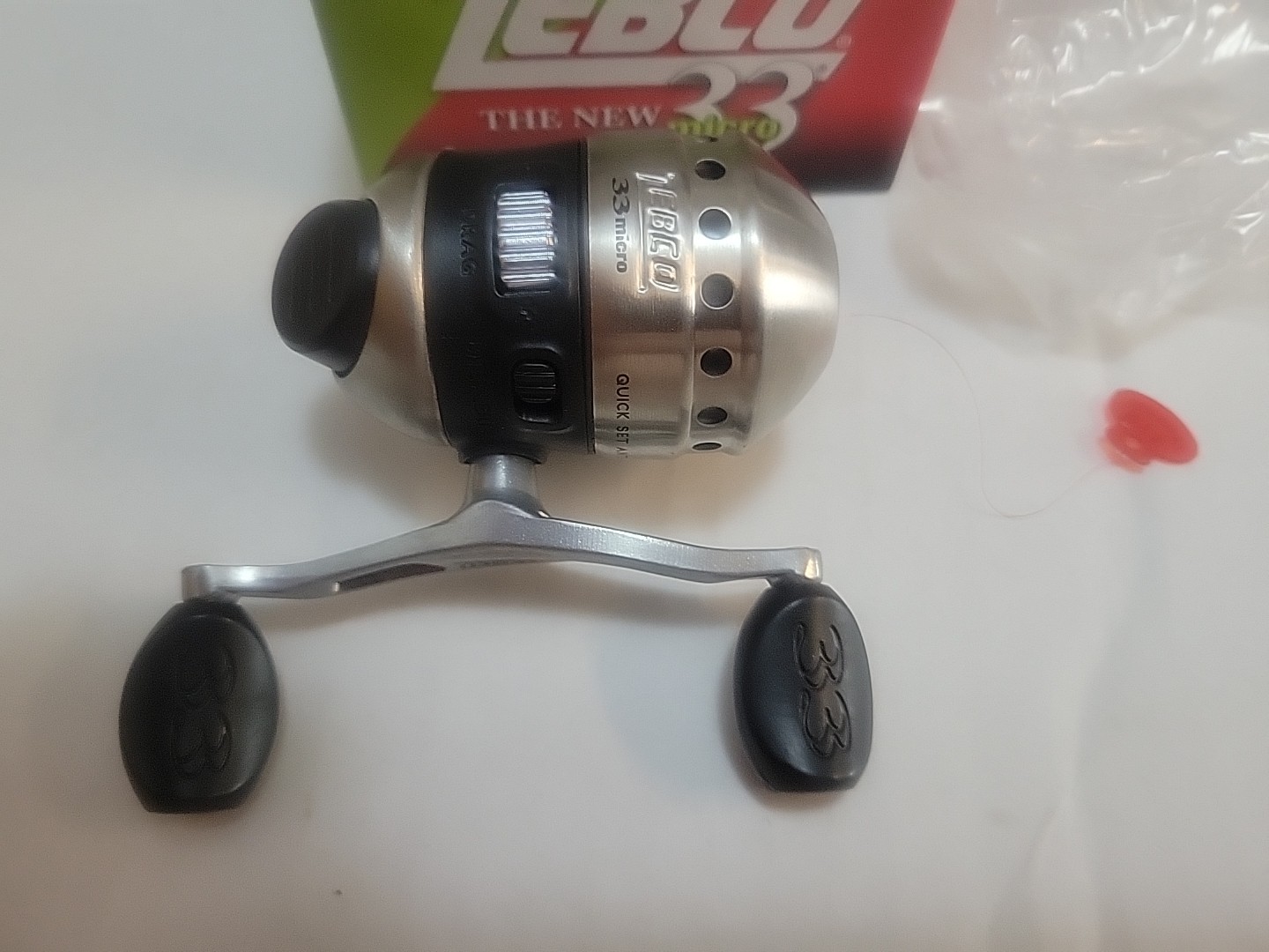 NOS Zebco 33 micro 2014 Stainless Cover. 4.3:1 Ratio. Bite Alert.100yds 4lb Mono