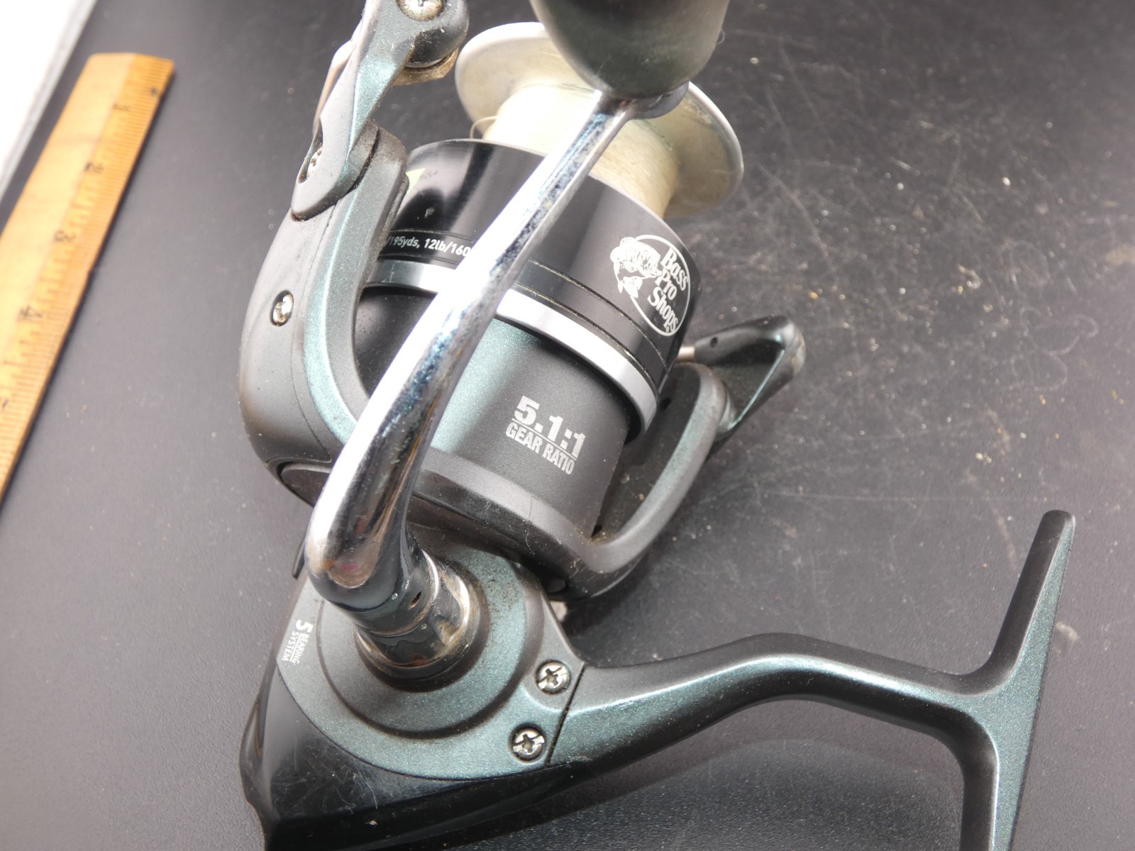Bass Pro Shops Tourney Special TSX40B Black & Green Spinning Fishing Reel