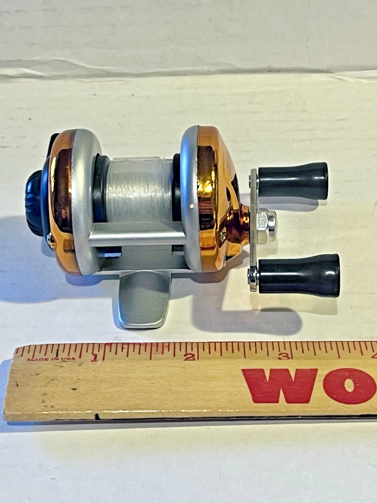 Minitroll AC, 100 Right Hand Ice Fishing Reel Drum Reel, Lightweight, 3:1 Gear