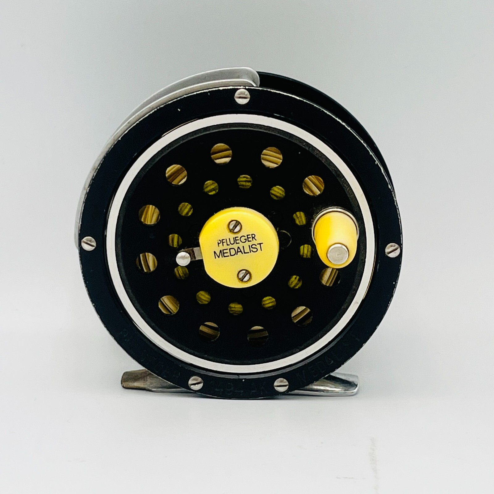 Pfueger Medalist Fly Reel