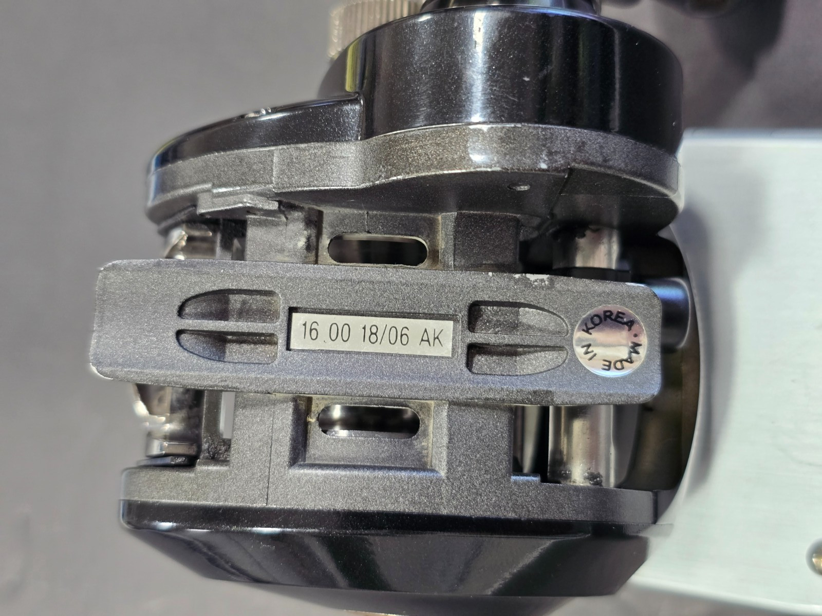 Abu Garcia Ambassadeur REVO-SX Baitcast Reel *11 Ball Bearings *7.1:1 Gear Ratio
