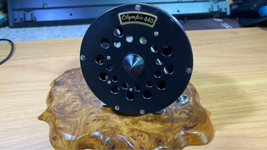Olympic 440 Fly Reel 92mm 200g Trout Salmon w/ Reel Pouch Used Good Cond F/S