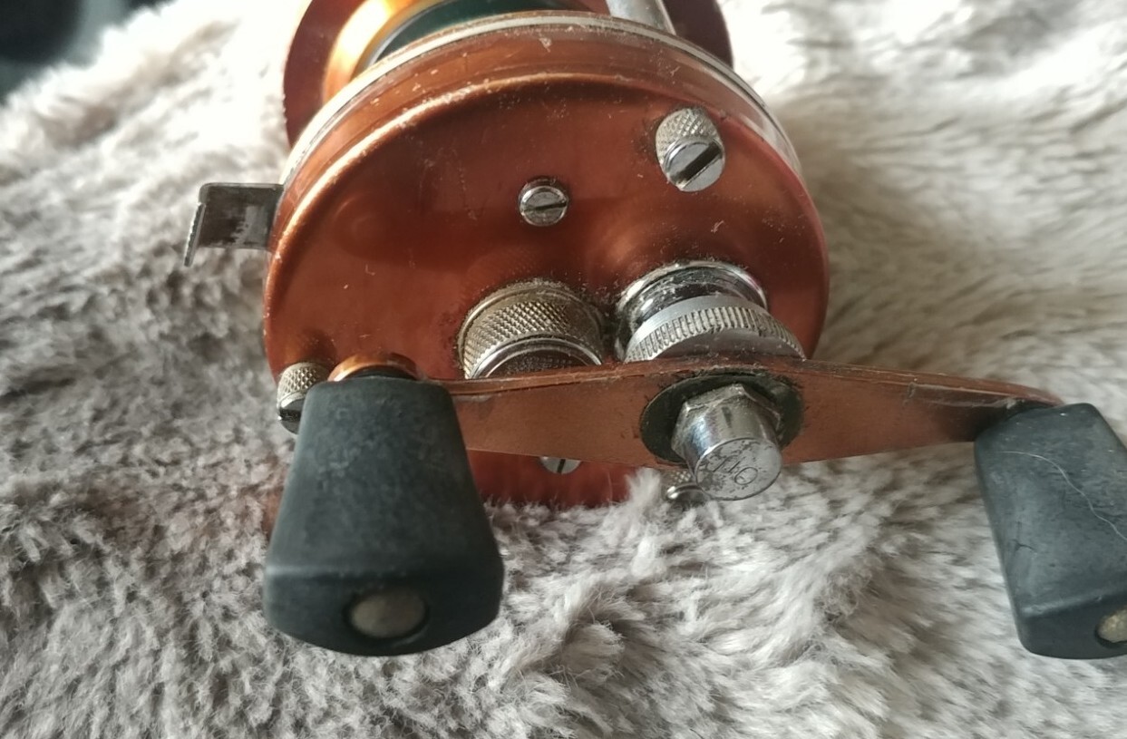 VINTAGE ABU AMBASSADEUR 4000D COPPER DIRECT DRIVE LEVELWIND BAIT CASTING REEL