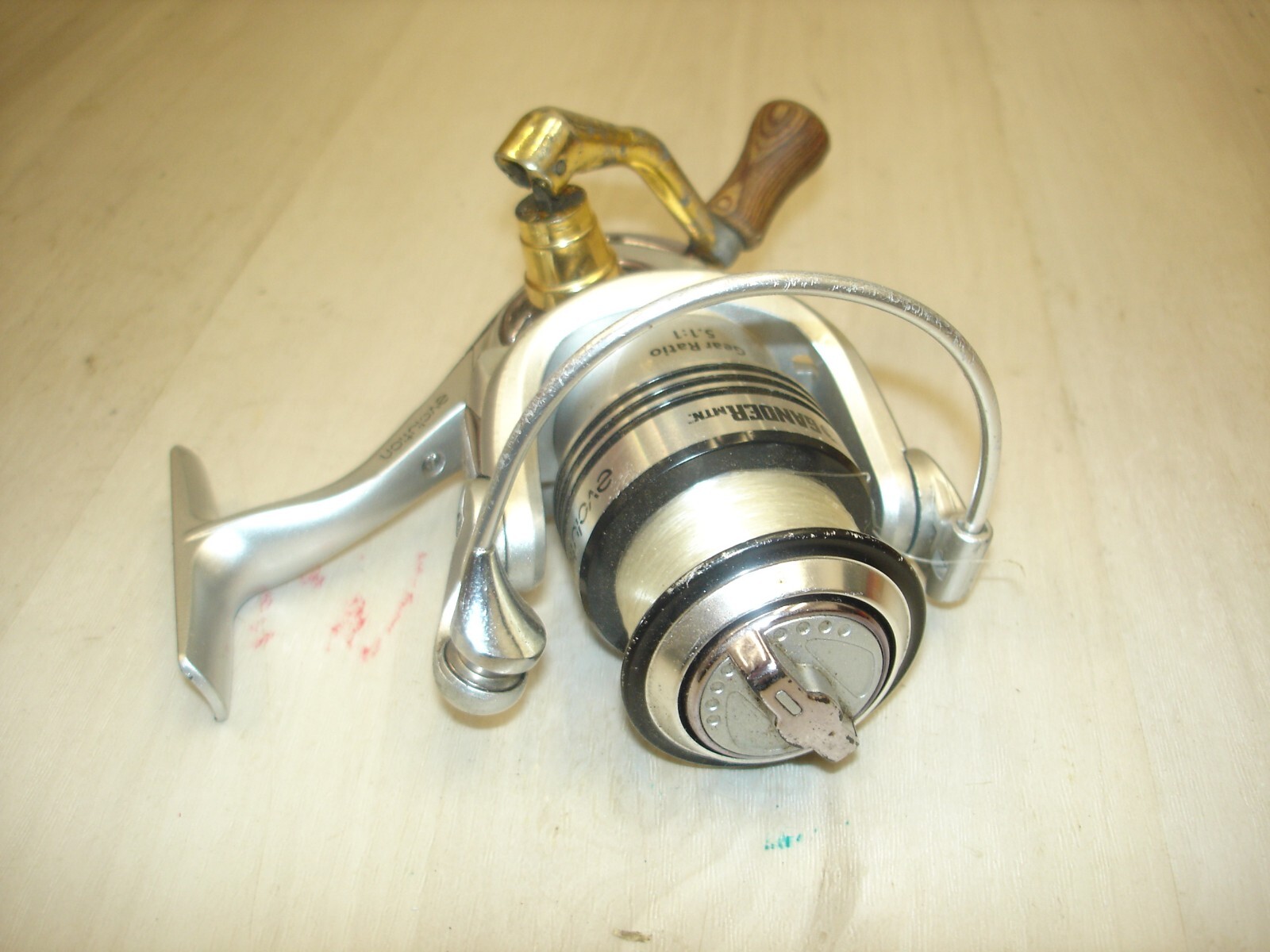 Gander Mountain evolution fishing reel 2000 used Works