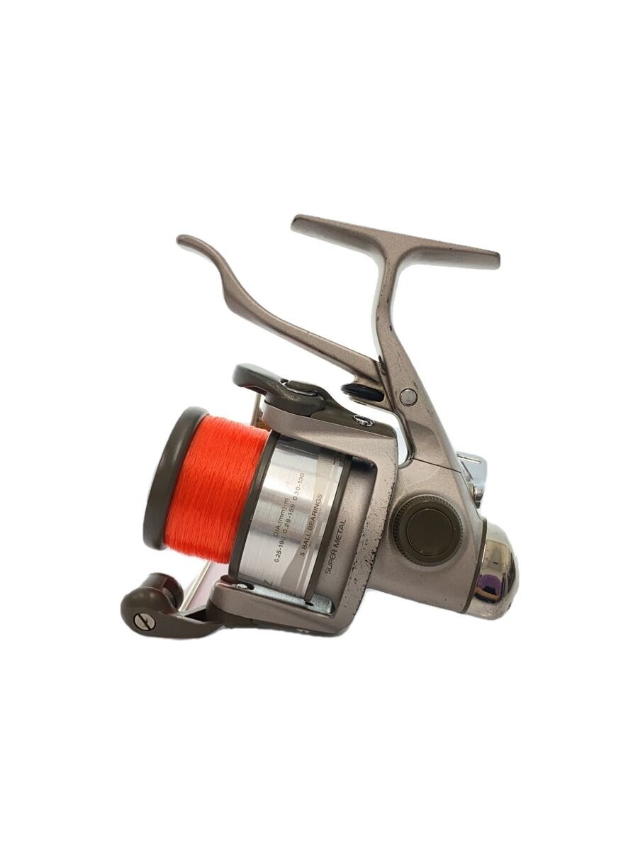 Daiwa 2500LB Reel Fishing Gear, 9in x 4in x 10in, Used Condition